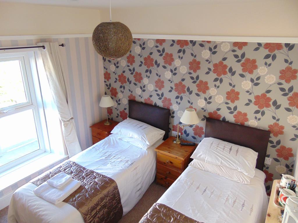 The Hub At Abercrave Bed & Breakfast Abercraf Bagian luar foto